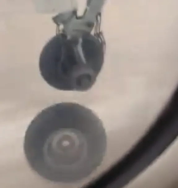 Video of wheel falling off Canadian plane