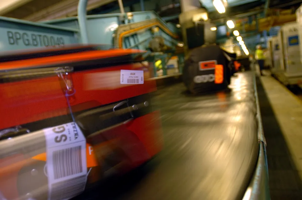 Air France to introduce RFID bag tracking in Paris