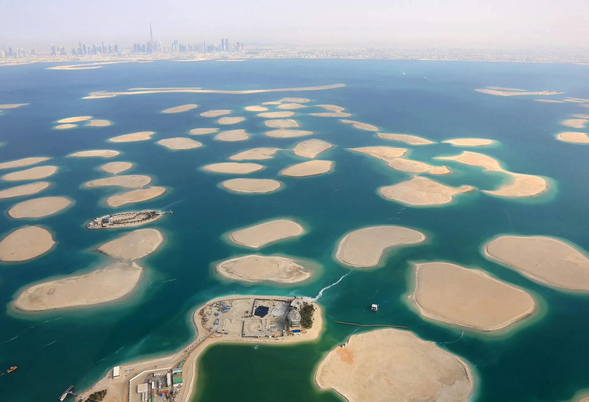 Staying up to date on the Dubai World Islands