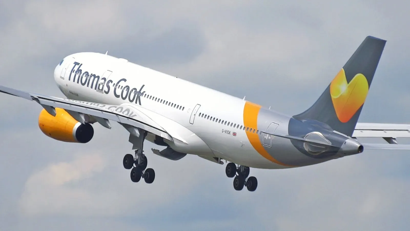 Thomas Cook travelers deluge refund website as UK airlift ends.